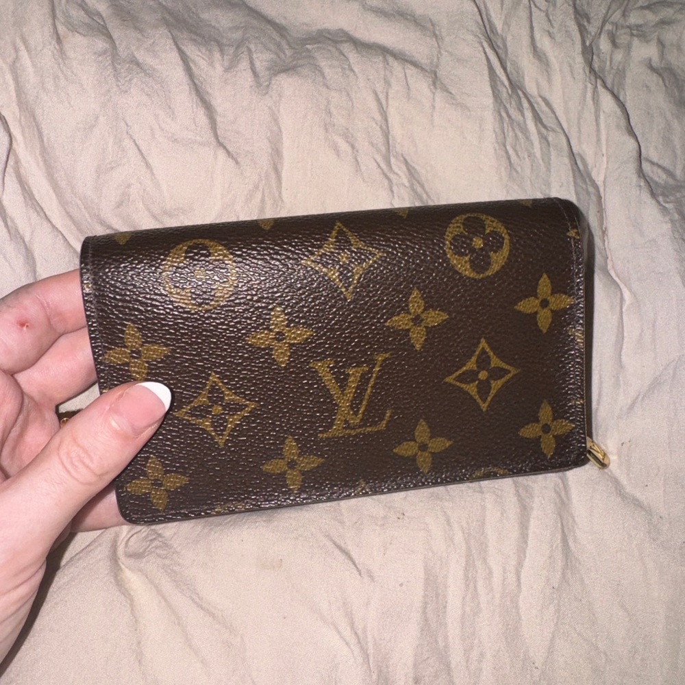 Louis Vuitton Brown Monogram Clutch
